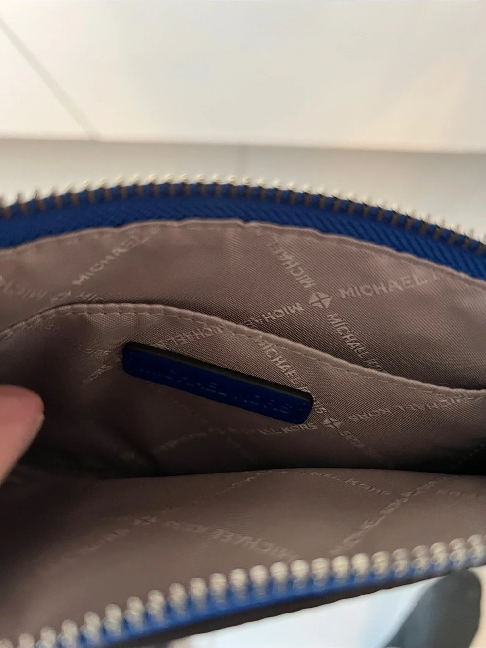 Michael Michael Kors NWT Jet Set Travel Galaxy Blue Leather Pouch Wristlet